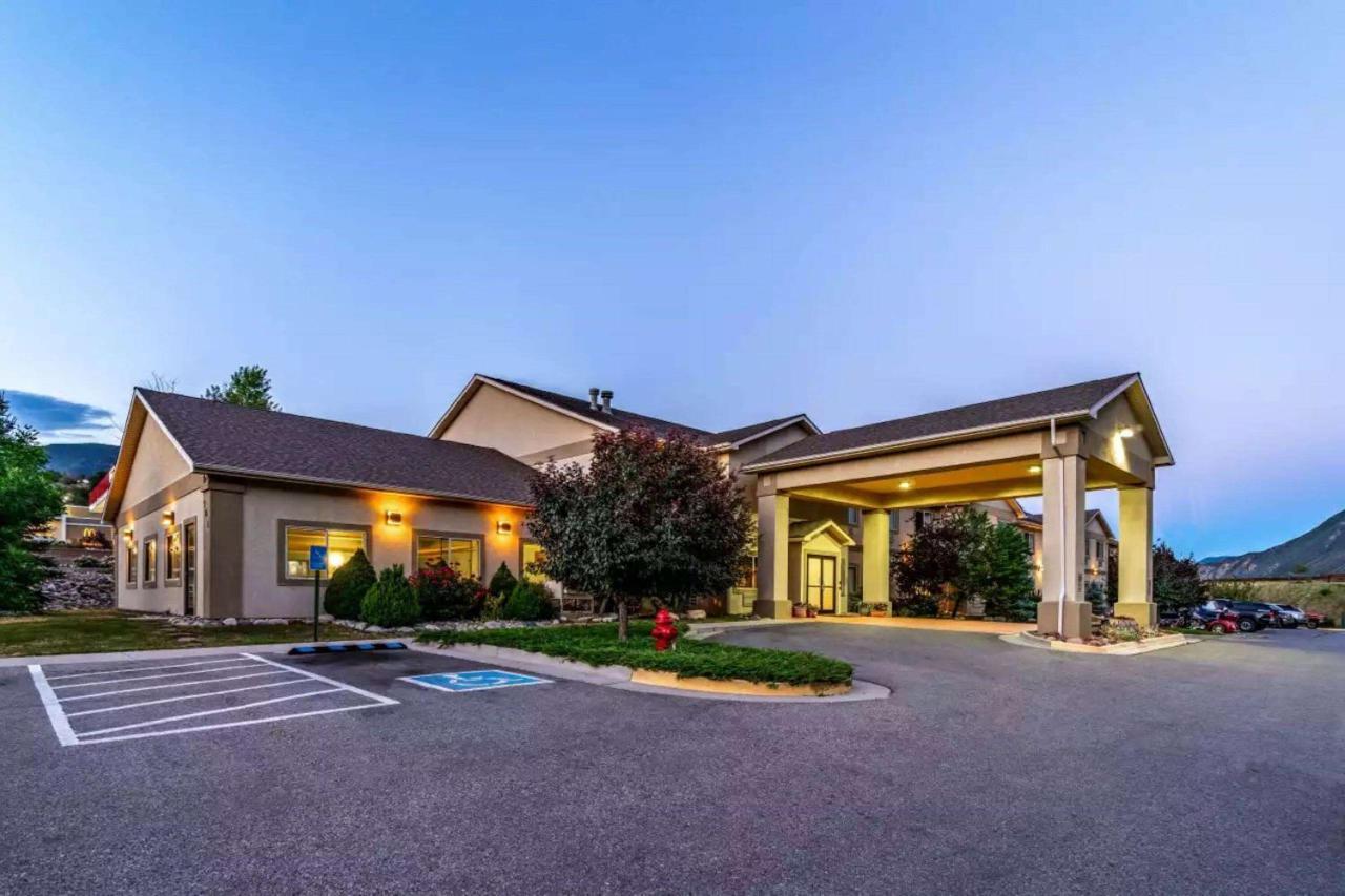 Отель Wingate By Wyndham New Castle - Glenwood Springs Экстерьер фото