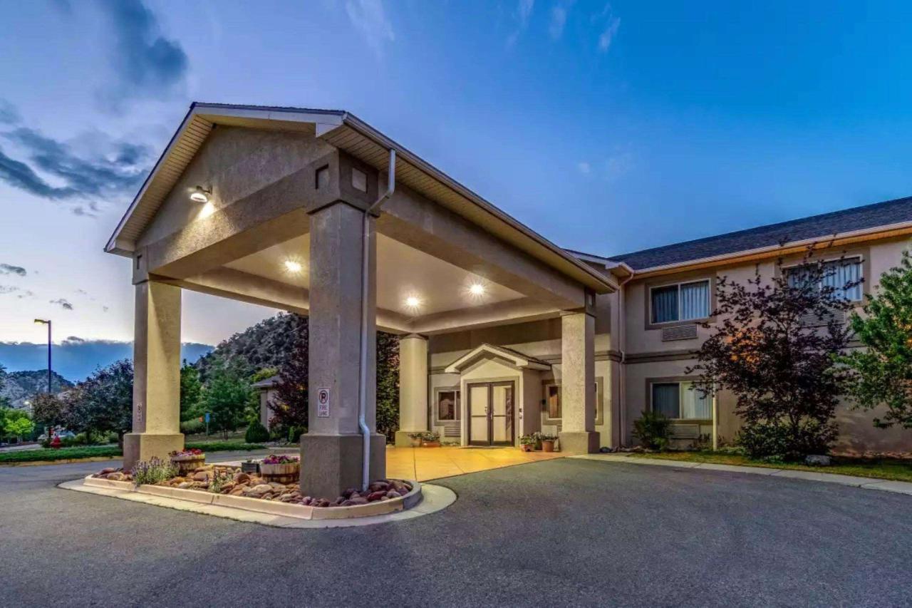 Отель Wingate By Wyndham New Castle - Glenwood Springs Экстерьер фото