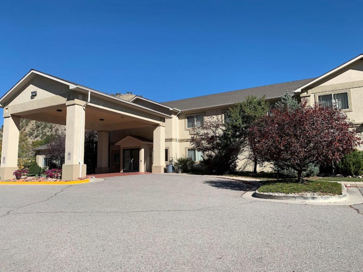 Отель Wingate By Wyndham New Castle - Glenwood Springs Экстерьер фото