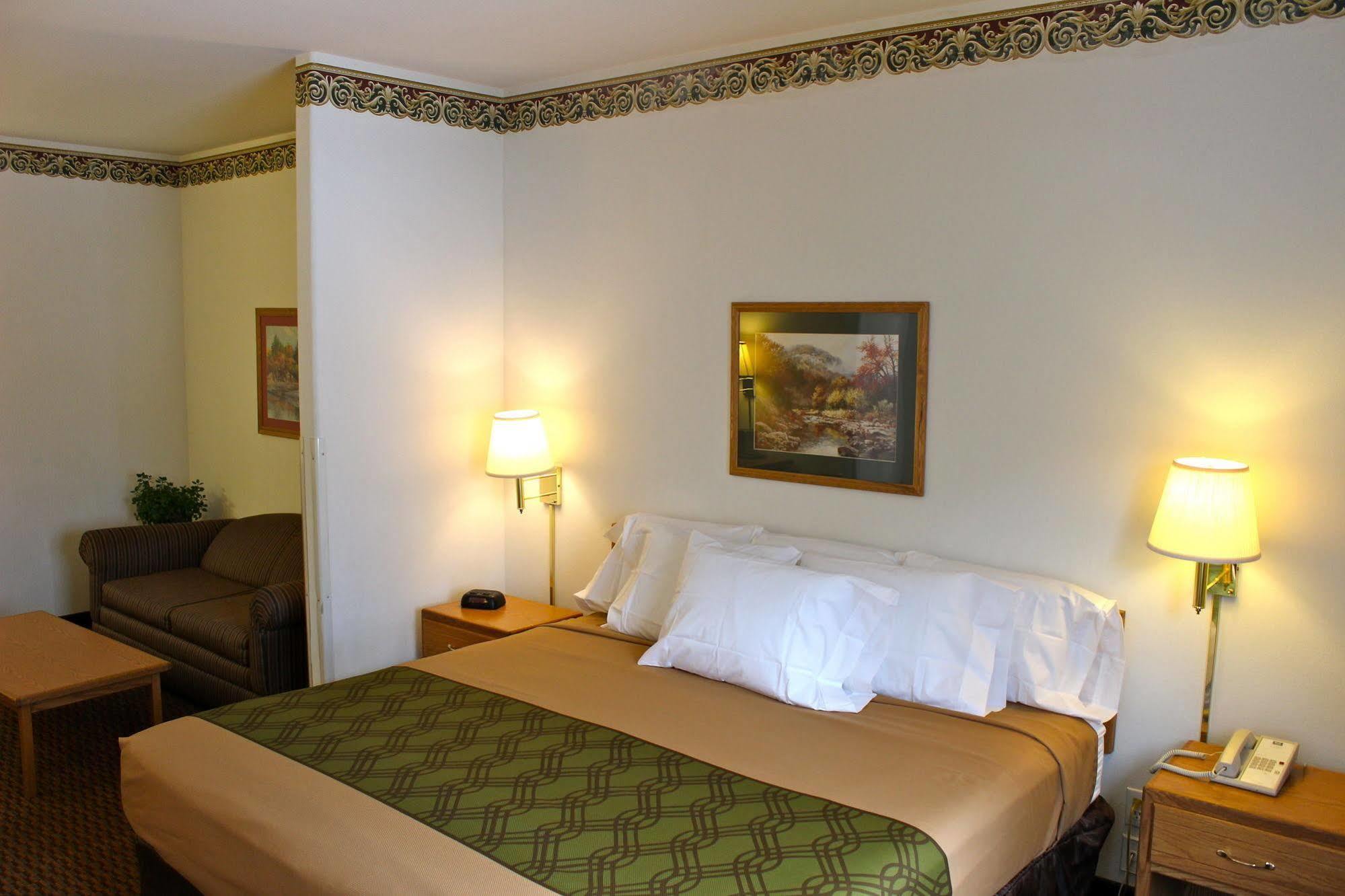 Отель Wingate By Wyndham New Castle - Glenwood Springs Экстерьер фото